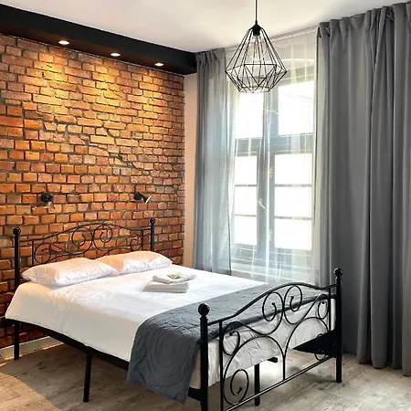 Copernicus Street Apartment - Broken Flowers And Twin Peaks Торунь Екстер'єр фото
